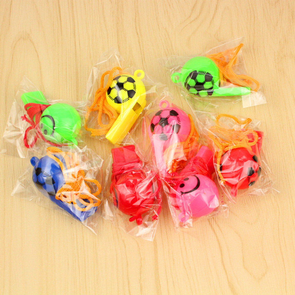 12個入りクリエイティブフットボールプラスチックホイッスル  - Kids Party Games のレビューと価格