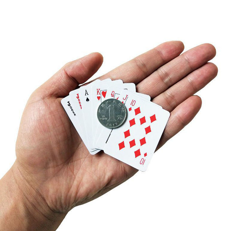 子供と大人のためのミニトランプ,ミニチュアポーカーセット,家 - Party Games Juegos De Mesa のレビューと価格