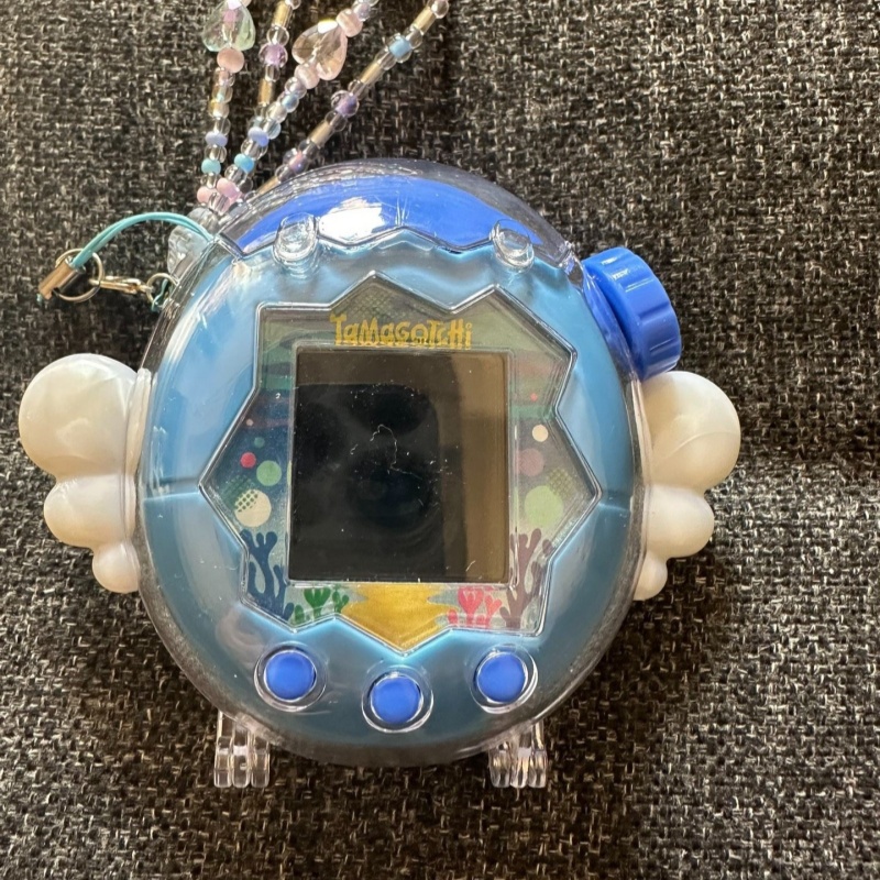 新入荷 たまごっち 保護シェル グリッターウィングス エンジ - Bandai Model Tamagotchi のレビューと価格
