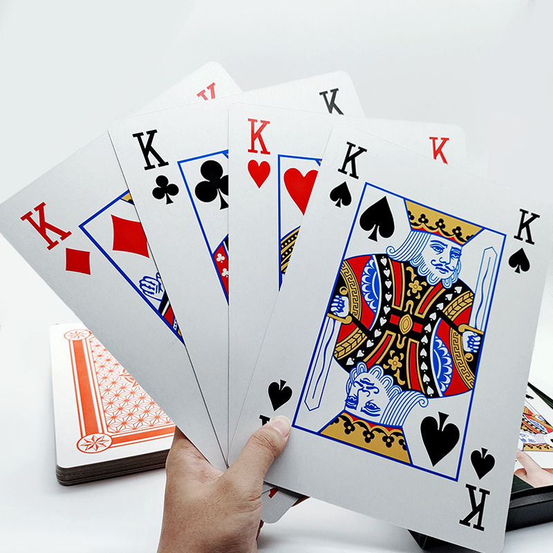 特大トランプ ジャンボ 4 倍大きいパーティーカーニバルゲー - Party Games Juegos De Mesa のレビューと価格